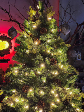 ÁRVORE REALISTA PINHEIRO CONSTELAÇÃO 400 LEDS WARM 1241 GALHOS 2,10CM MODELO CLICK BIVOLT